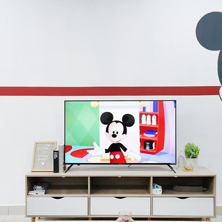 Desaru Ktv Mickey Theme By Joyfully 29M6 Villa Bandar Penawar Luaran gambar